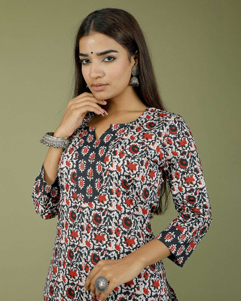 Black/Red Floral Hand Block Printed Kurta Pant Set